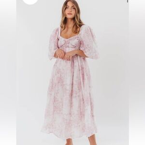Bump friendly dress - Brand: Worth Collective